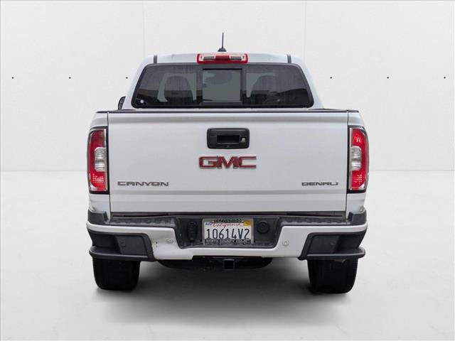 Photo of 2019 Summit White GMC Canyon