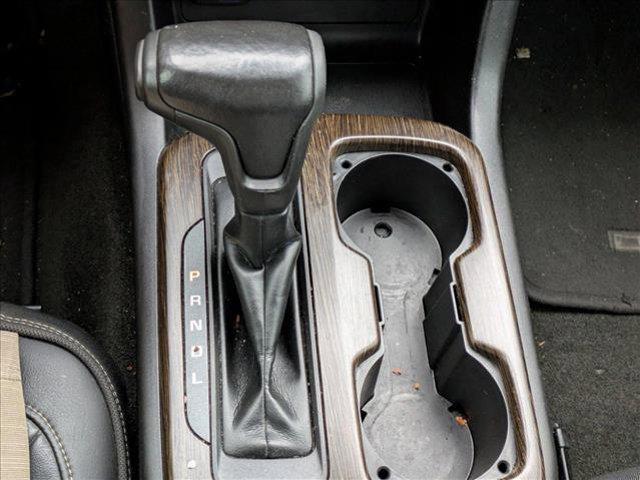Photo of 2019 Summit White GMC Canyon