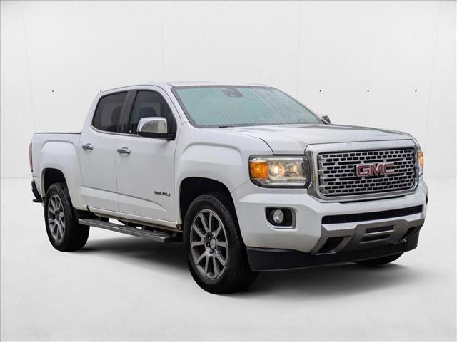 Photo of 2019 Summit White GMC Canyon
