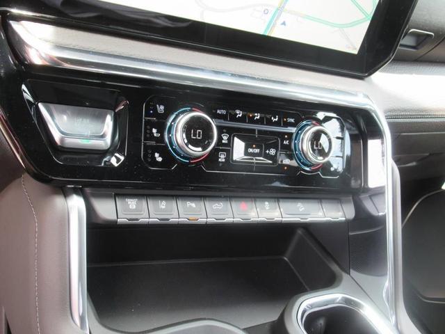 Photo of 2025 White Frost GMC Sierra 2500