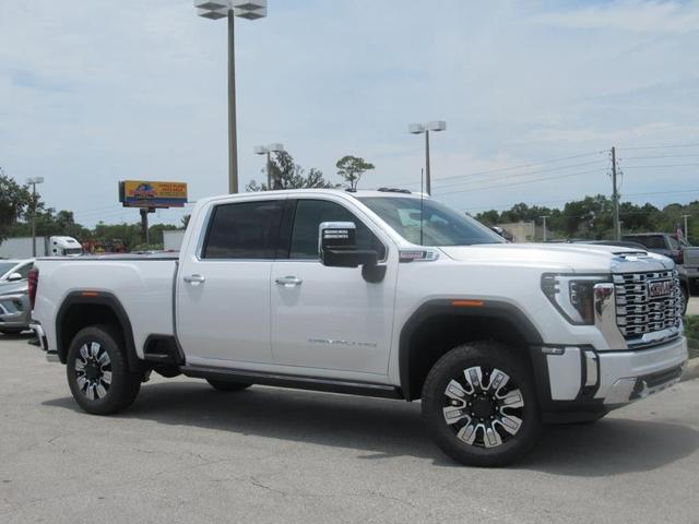 Photo of 2025 White Frost GMC Sierra 2500