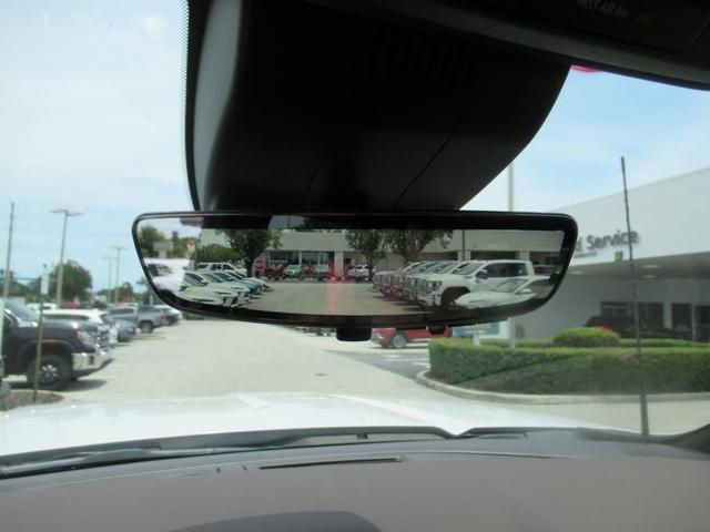 Photo of 2025 White Frost GMC Sierra 2500