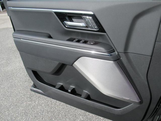 Photo of 2025 Onyx Black GMC Sierra EV