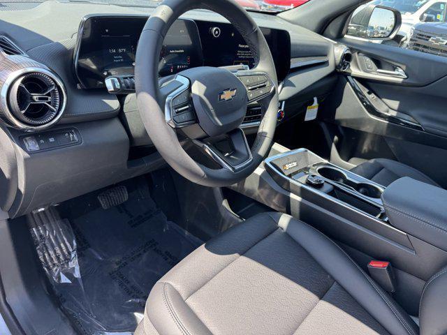 Photo of 2026 Sterling Gray Metallic Chevrolet Equinox