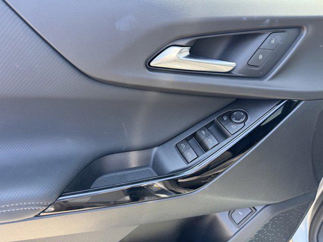 Photo of 2026 Sterling Gray Metallic Chevrolet Equinox