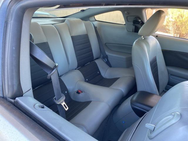 Photo of 2008 Silver Ford Mustang