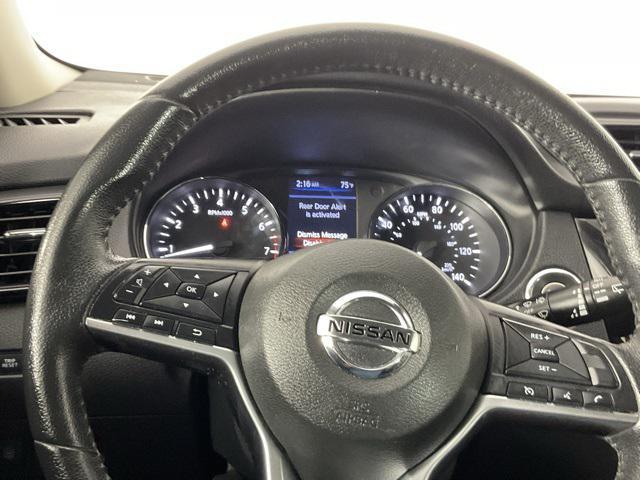 Photo of 2021 Brilliant Silver Metallic Nissan Versa