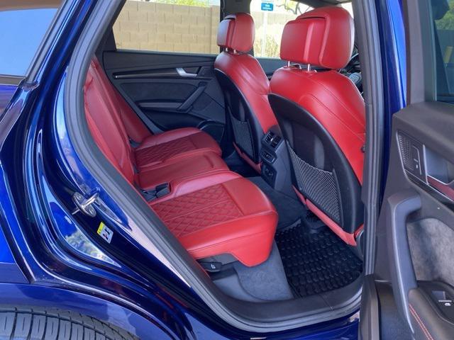 Photo of 2020 Blue Metallic Audi SQ5