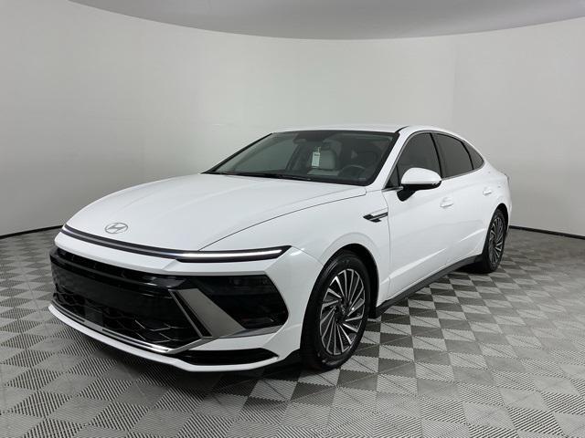2024 Hyundai Sonata Hybrid
