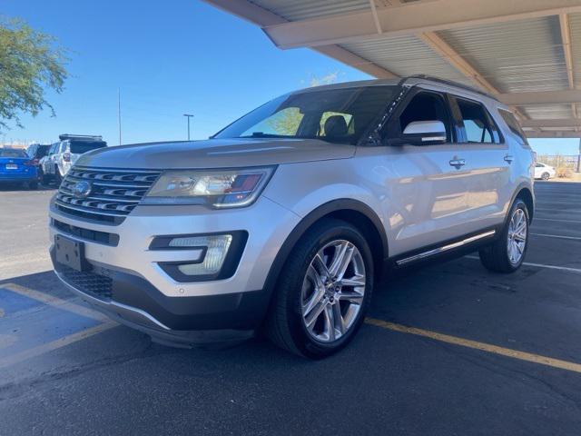 Photo of 2017 Ingot Silver Ford Explorer