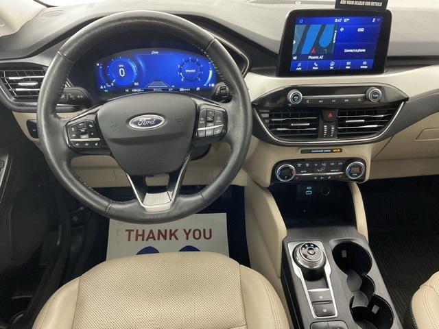 Photo of 2021 White Ford Escape