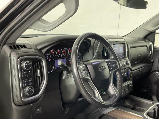Photo of 2022 Black Chevrolet Silverado 1500