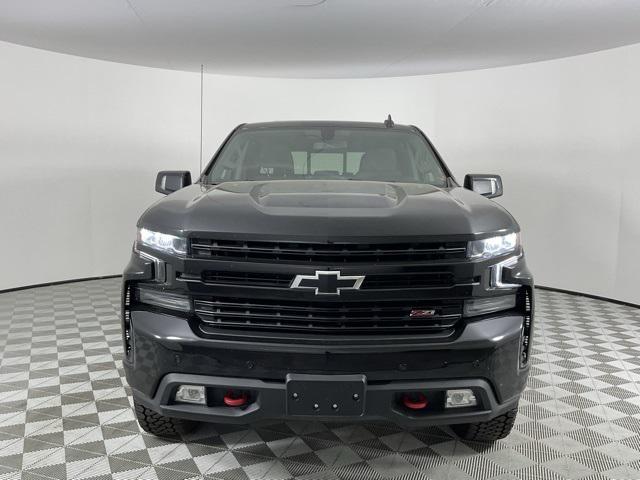 Photo of 2022 Black Chevrolet Silverado 1500