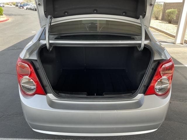 Photo of 2014 Silver Ice Metallic Chevrolet Sonic