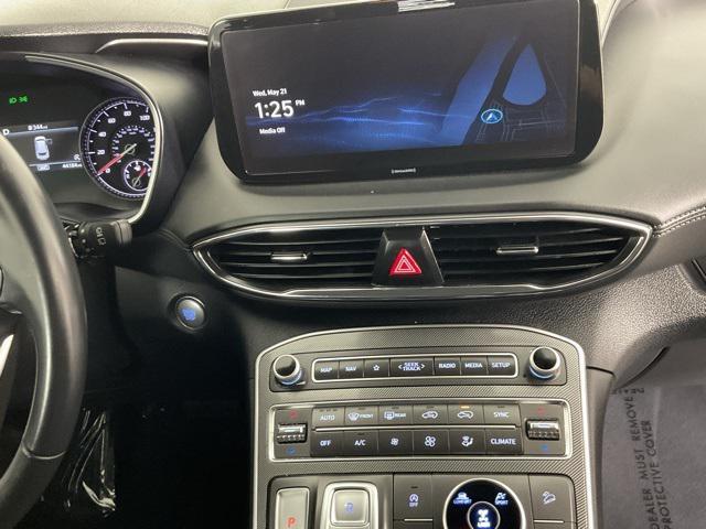 Photo of 2023 Shimmering Silver Pearl Hyundai SANTA FE