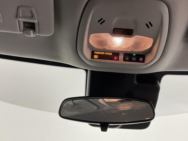 Photo of 2024 Summit White Chevrolet Trax