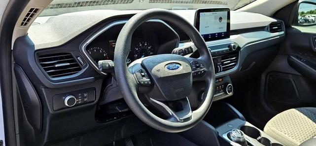 Photo of 2020 White Ford Escape