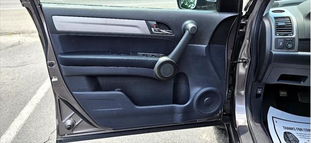 Photo of 2011 Gray Honda CR-V