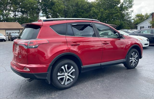 Photo of 2017 Barcelona Red Metallic Toyota RAV4