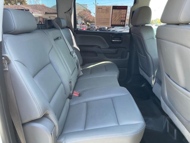 Photo of 2015 Summit White Chevrolet Silverado 3500