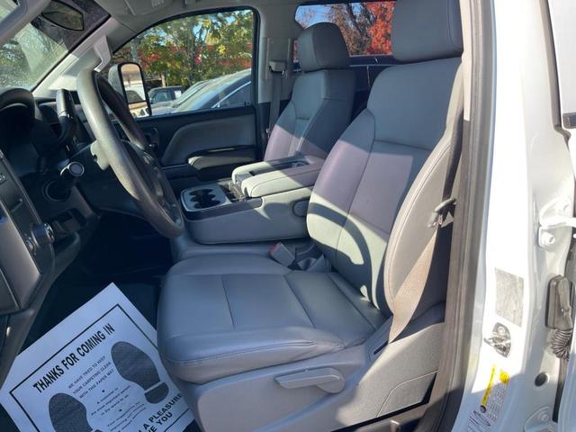Photo of 2015 Summit White Chevrolet Silverado 3500