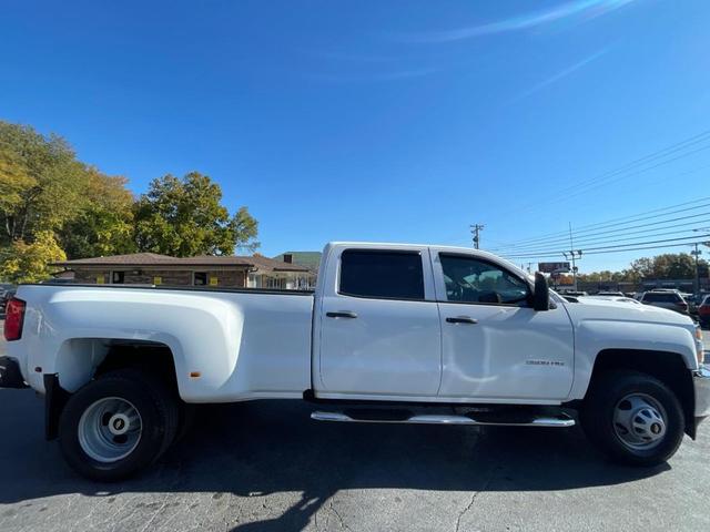 Photo of 2015 Summit White Chevrolet Silverado 3500