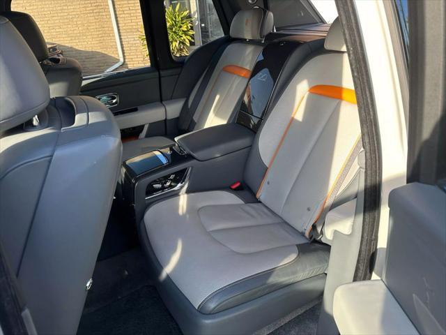 Photo of 2020 Gray Rolls-Royce Cullinan