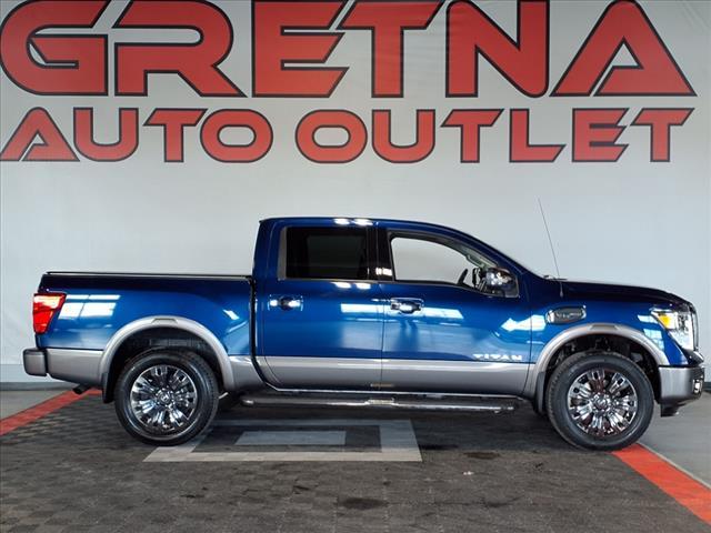 2017 Nissan Titan