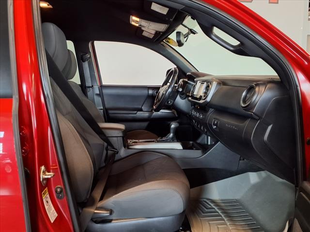 Photo of 2016 Barcelona Red Metallic Toyota Tacoma