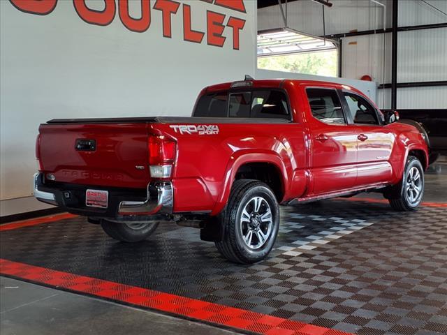Photo of 2016 Barcelona Red Metallic Toyota Tacoma