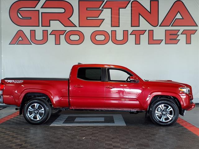 Photo of 2016 Barcelona Red Metallic Toyota Tacoma