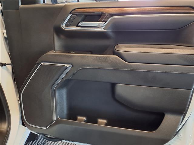 Photo of 2023 Summit White Chevrolet Silverado 1500