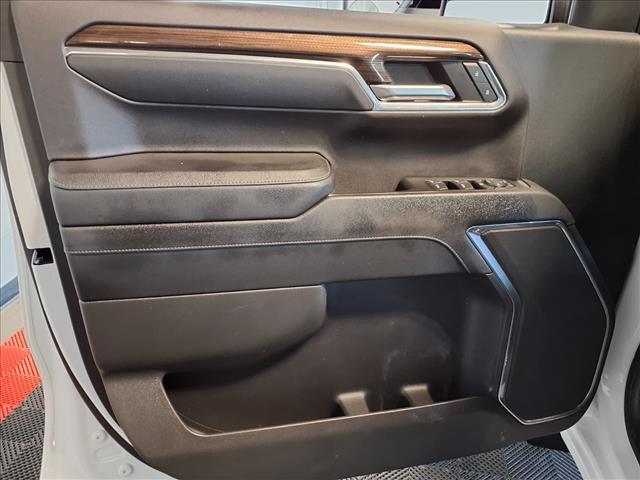 Photo of 2023 Summit White Chevrolet Silverado 1500