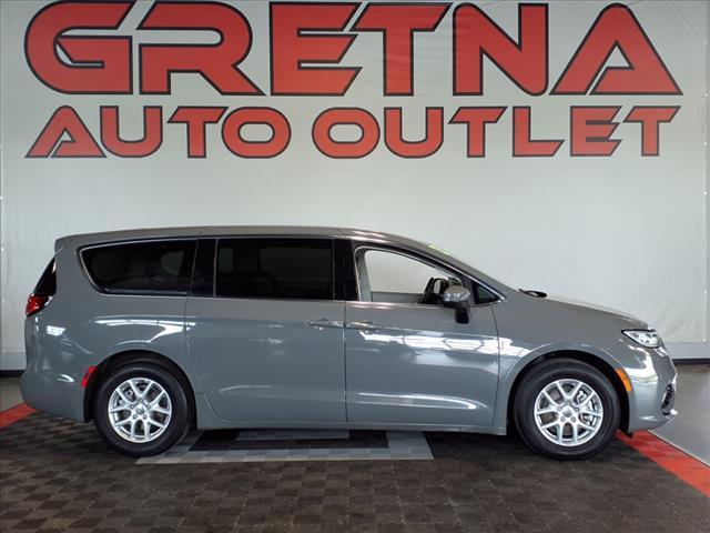 2023 Chrysler Pacifica