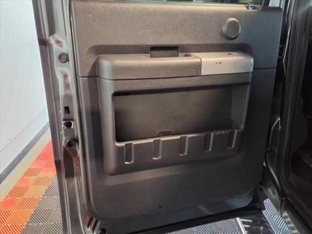Photo of 2016 Magnetic Metallic Ford F-250