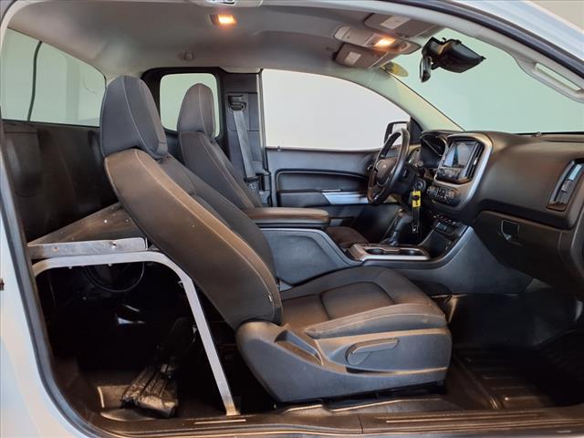 Photo of 2021 Summit White Chevrolet Colorado