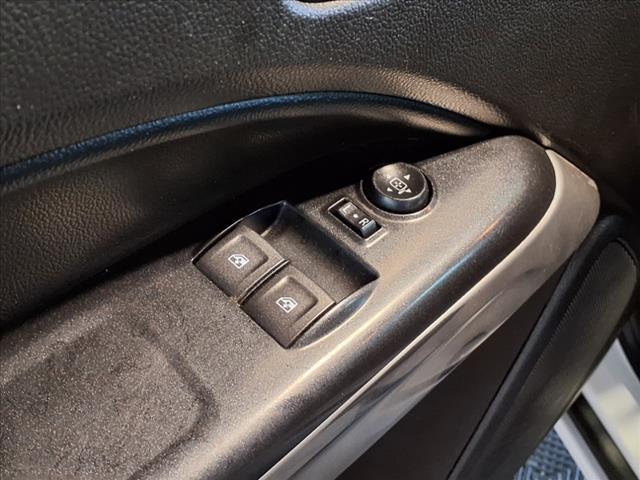 Photo of 2021 Summit White Chevrolet Colorado