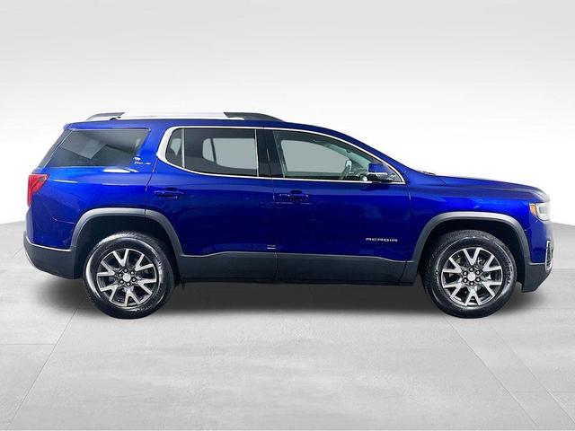 Photo of 2023 Ultra Blue Metallic GMC Acadia