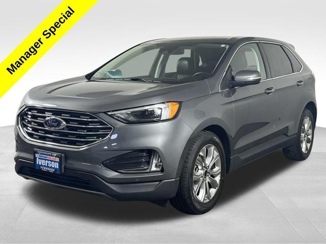 Photo of 2024 Gray Metallic Ford Edge
