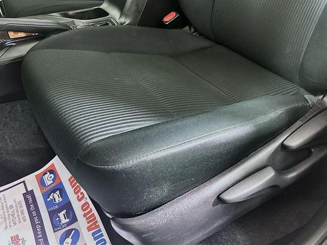Photo of 2015 Gray Toyota RAV4