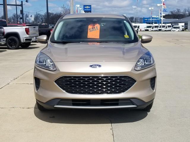 Photo of 2021 Desert Gold Metallic Ford Escape