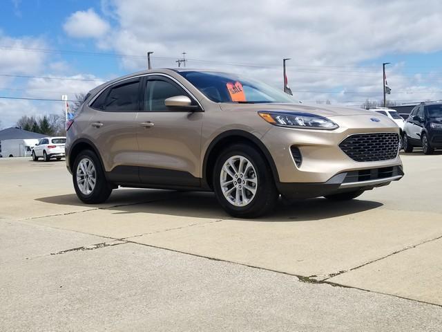 Photo of 2021 Desert Gold Metallic Ford Escape