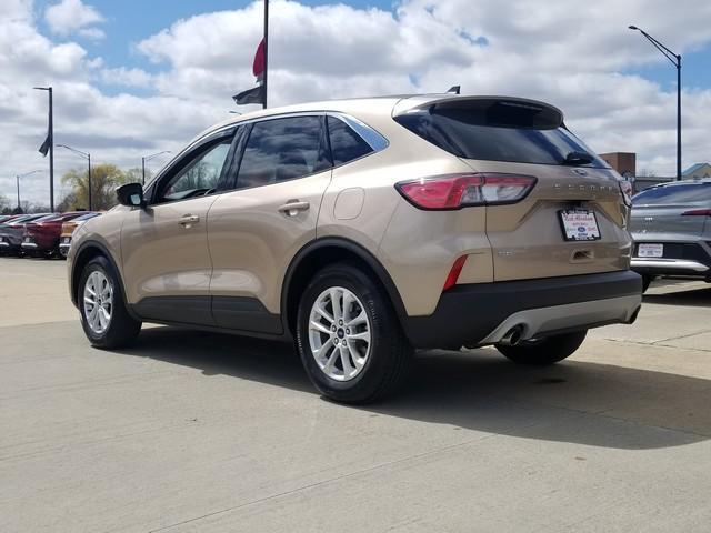 Photo of 2021 Desert Gold Metallic Ford Escape