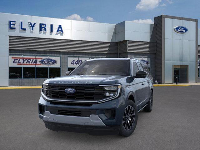 Photo of 2025 Blue Ford Expedition Max