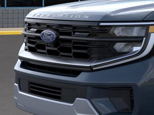 Photo of 2025 Blue Ford Expedition Max