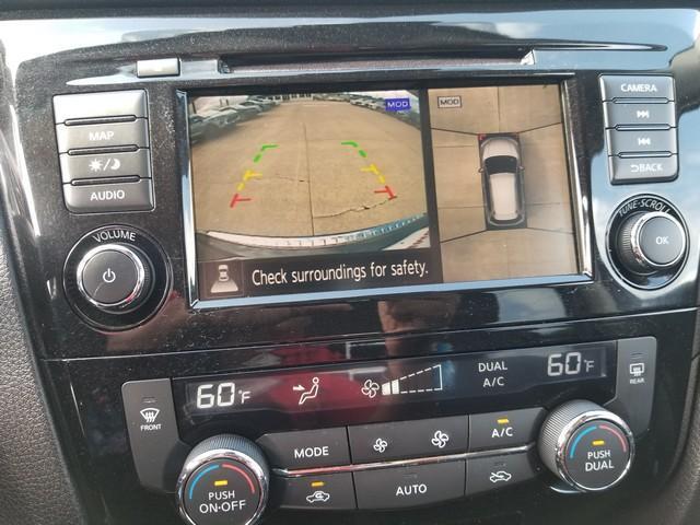 Photo of 2019 Magnetic Black Nissan Rogue