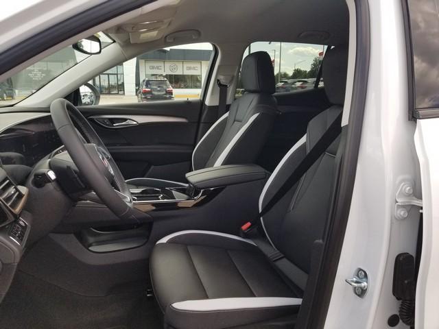 Photo of 2025 Summit White Buick Envision