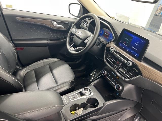 Photo of 2020 Black Ford Escape