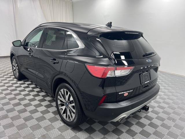 Photo of 2020 Black Ford Escape