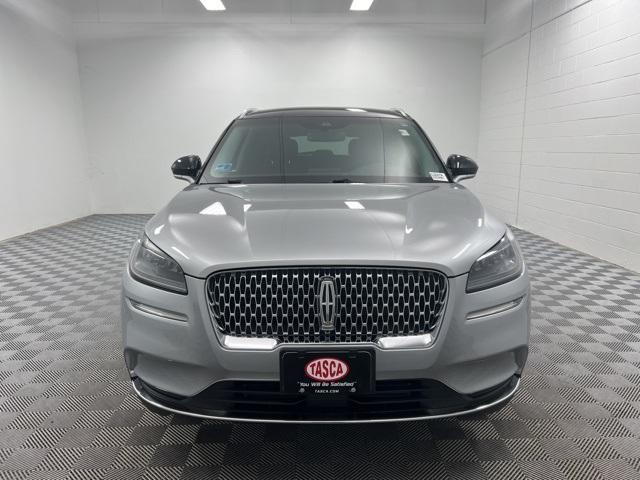Photo of 2022 Silver Lincoln Corsair